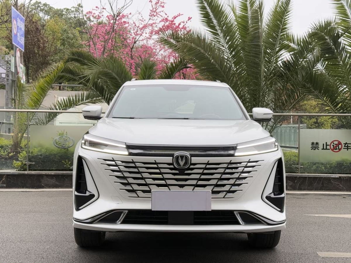 長安 CS75 PLUS  2023款 第三代 1.5T 自動尊貴型圖片