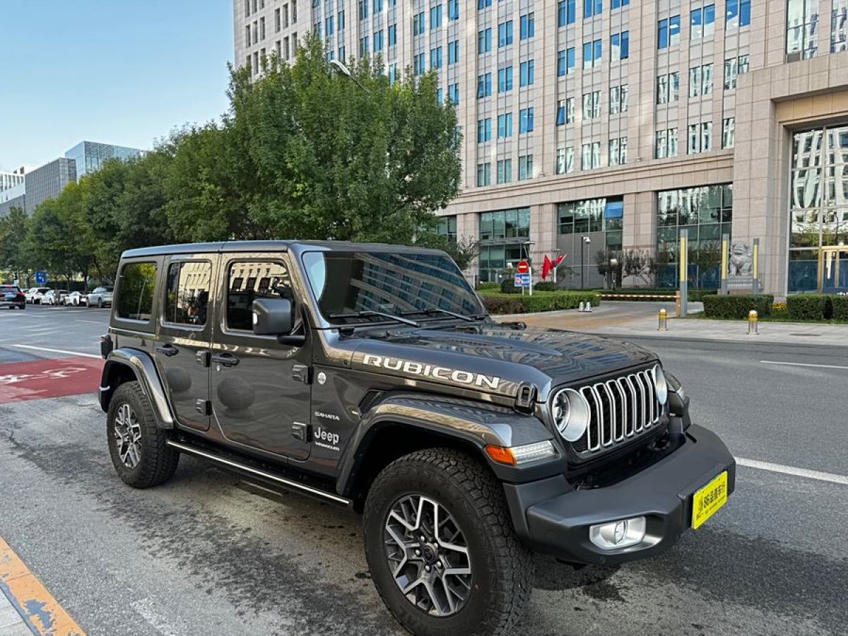 2024年5月Jeep 牧馬人  2024款 2.0T 撒哈拉四門版