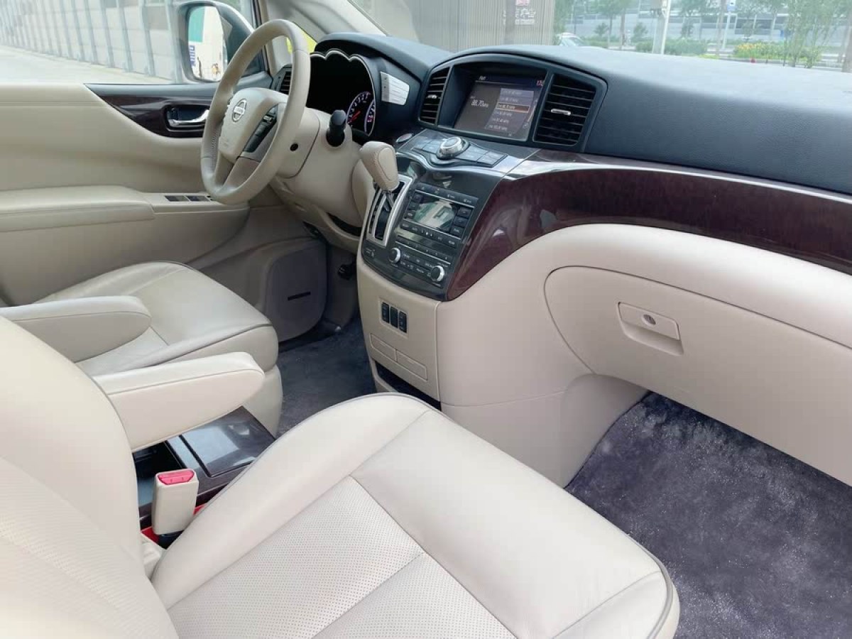 日產(chǎn) 貴士  2015款 3.5L SL圖片