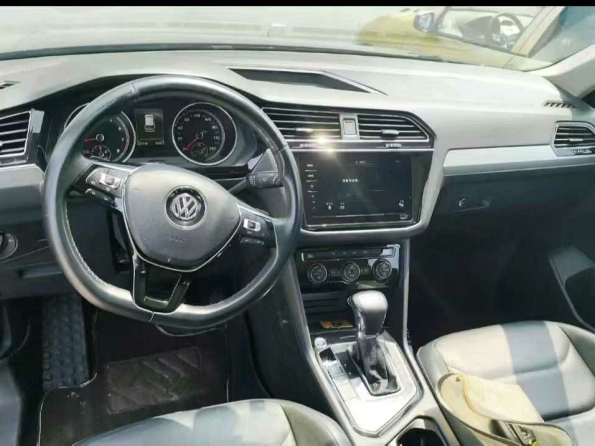 大眾 途觀L  2020款 330TSI 自動兩驅(qū)智動豪華版 國VI圖片