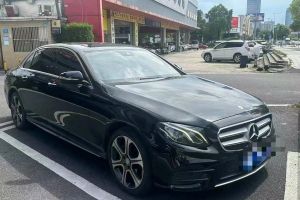 奔驰A级AMG 奔驰 2017款 改款 AMG A 45 4MATIC 国VI