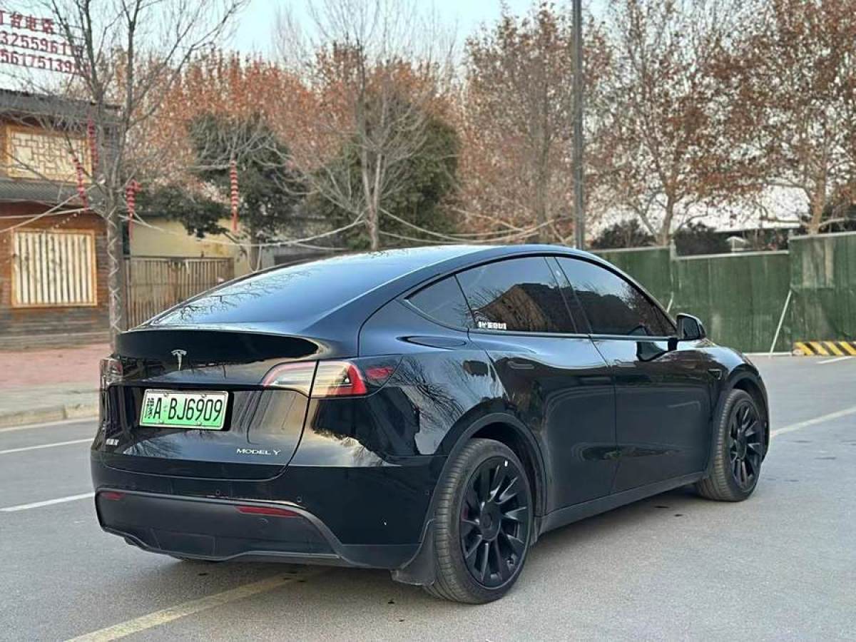 特斯拉 Model 3  2023款 煥新版 后輪驅(qū)動圖片