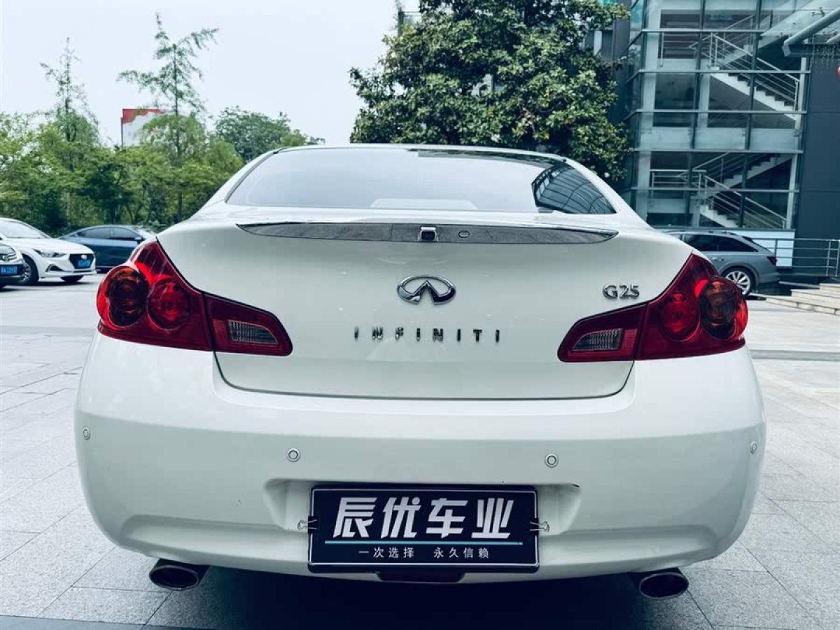 英菲尼迪 G系  2010款 G25 Sedan 豪華運(yùn)動(dòng)版圖片