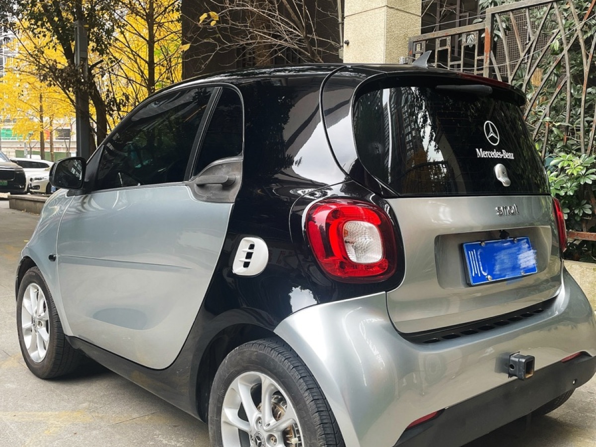 smart fortwo  2015款 1.0L 52千瓦硬頂靈動版圖片