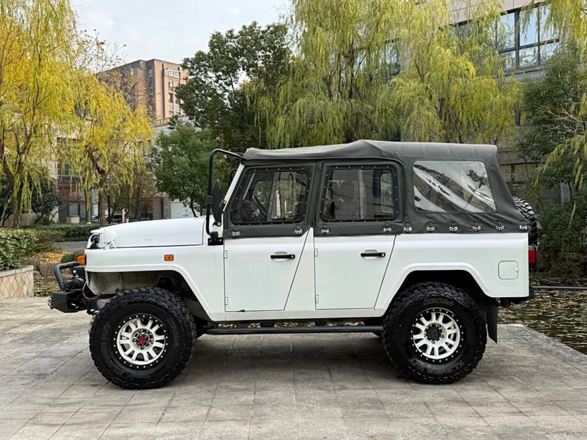 北汽制造 BJ 212  2018款 2.8T 三角門(mén) 柴油版圖片