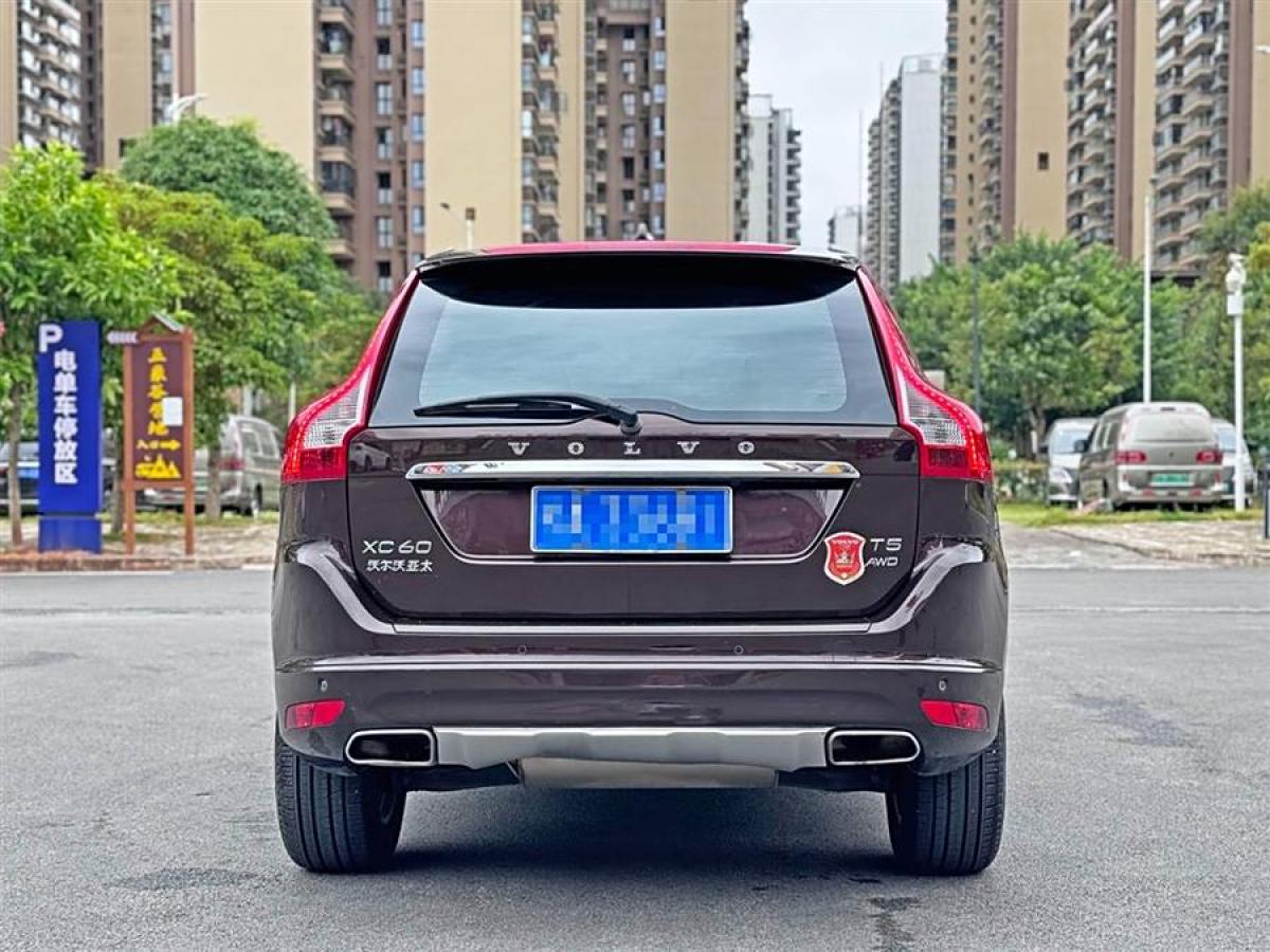 2016年10月沃爾沃 XC60  2017款 T5 AWD 智進版