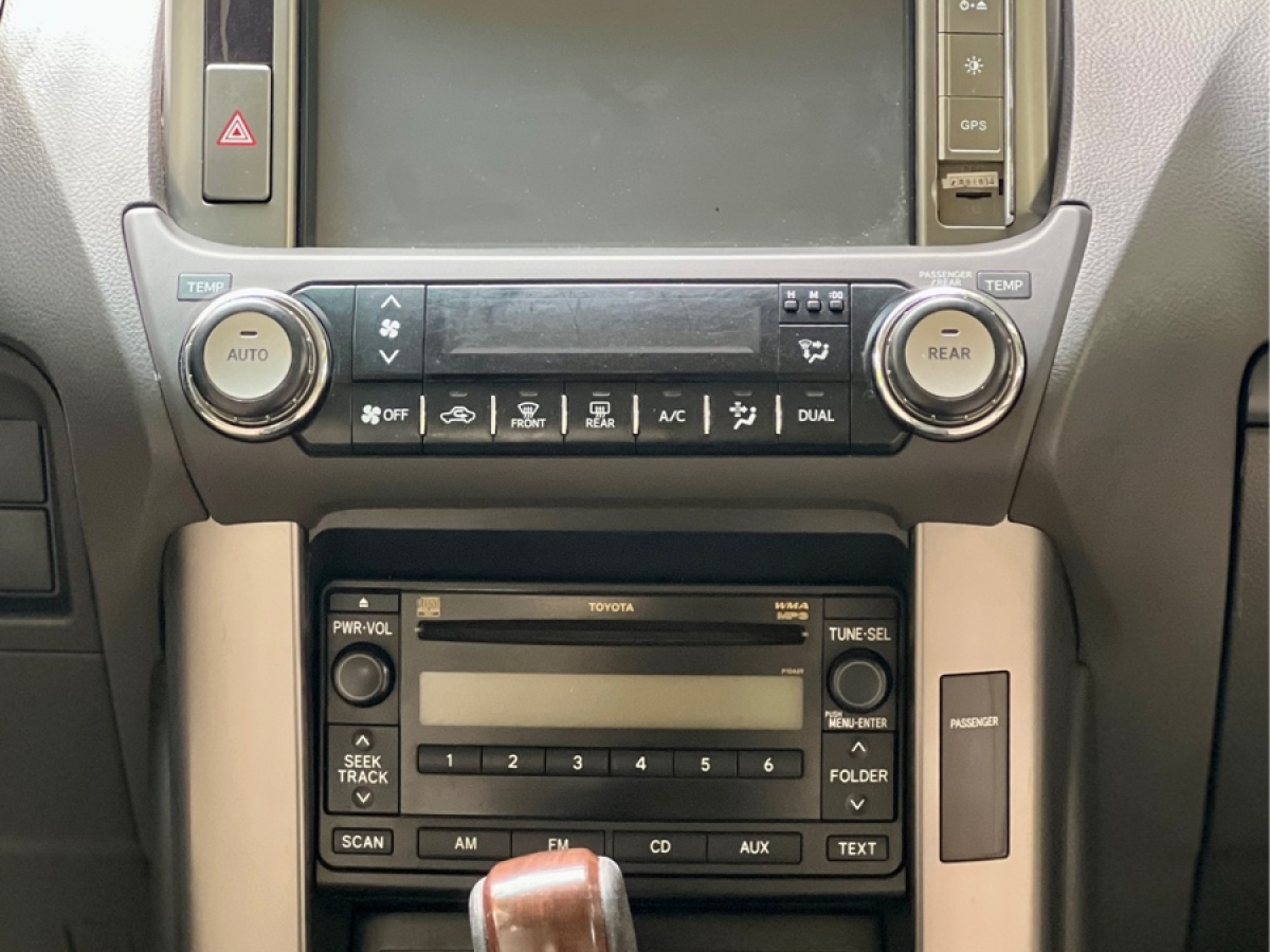丰田 普拉多  2010款 2.7L 自动豪华版图片