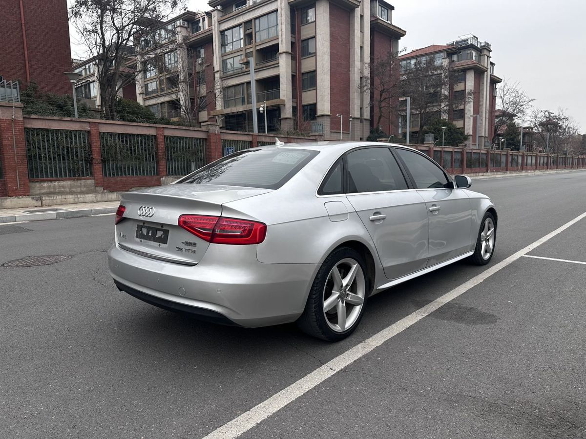 奧迪 奧迪A4L  2013款 35 TFSI 自動標準型圖片