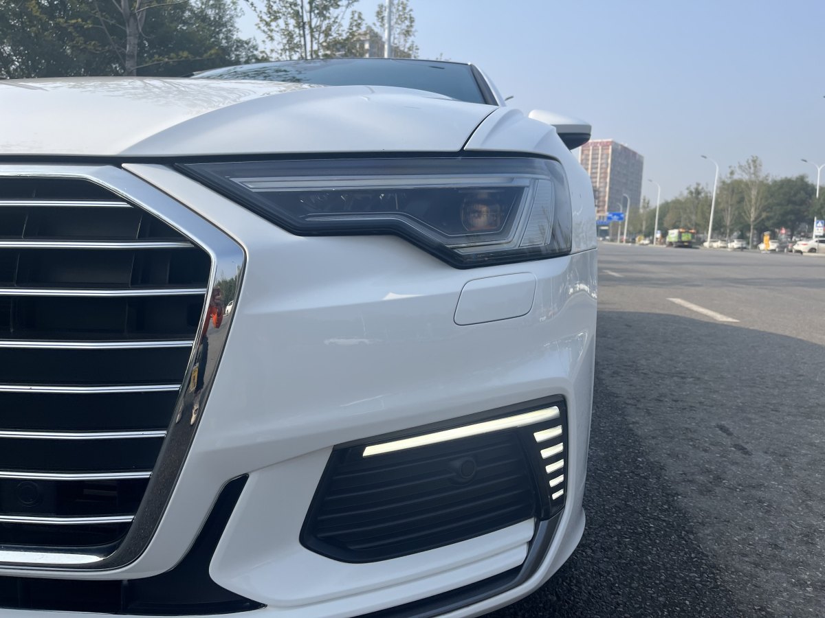 奧迪 奧迪A6L新能源  2020款 55 TFSI e quattro圖片