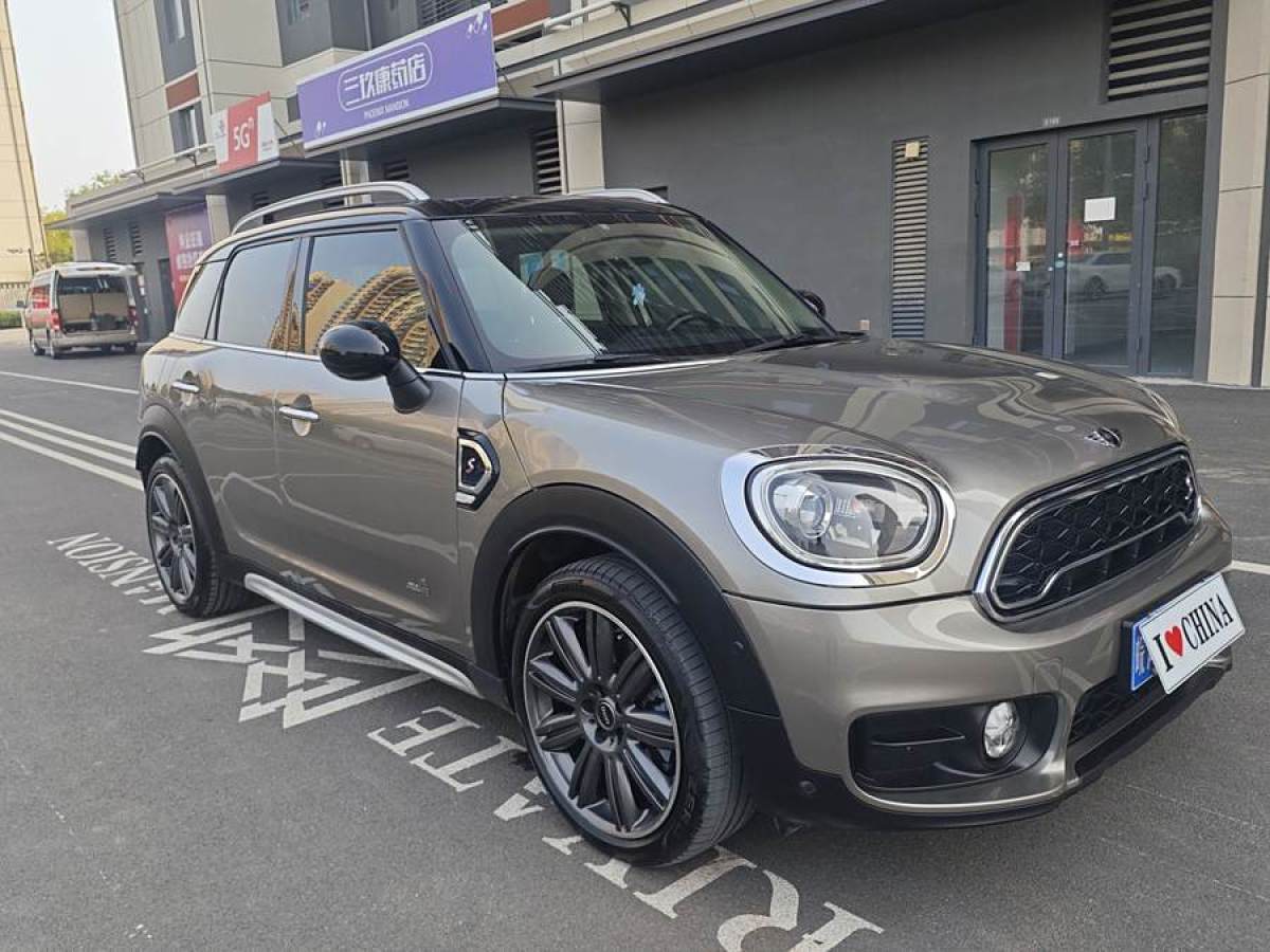 2017年3月MINI COUNTRYMAN  2017款 2.0T COOPER S ALL4 旅行家