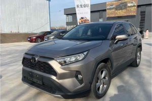 RAV4 豐田 榮放 2.0L CVT兩驅風尚版