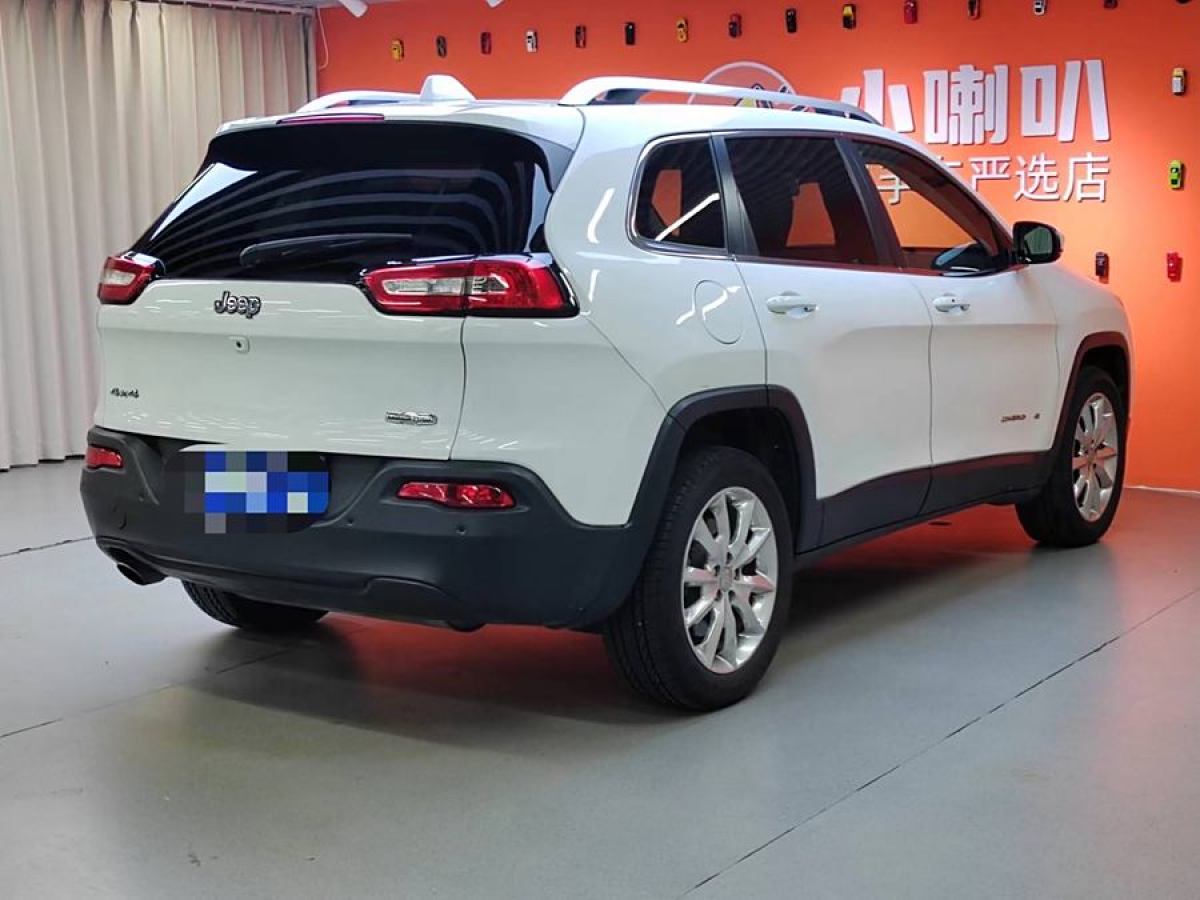 Jeep 自由光  2014款 2.4L 豪華版圖片