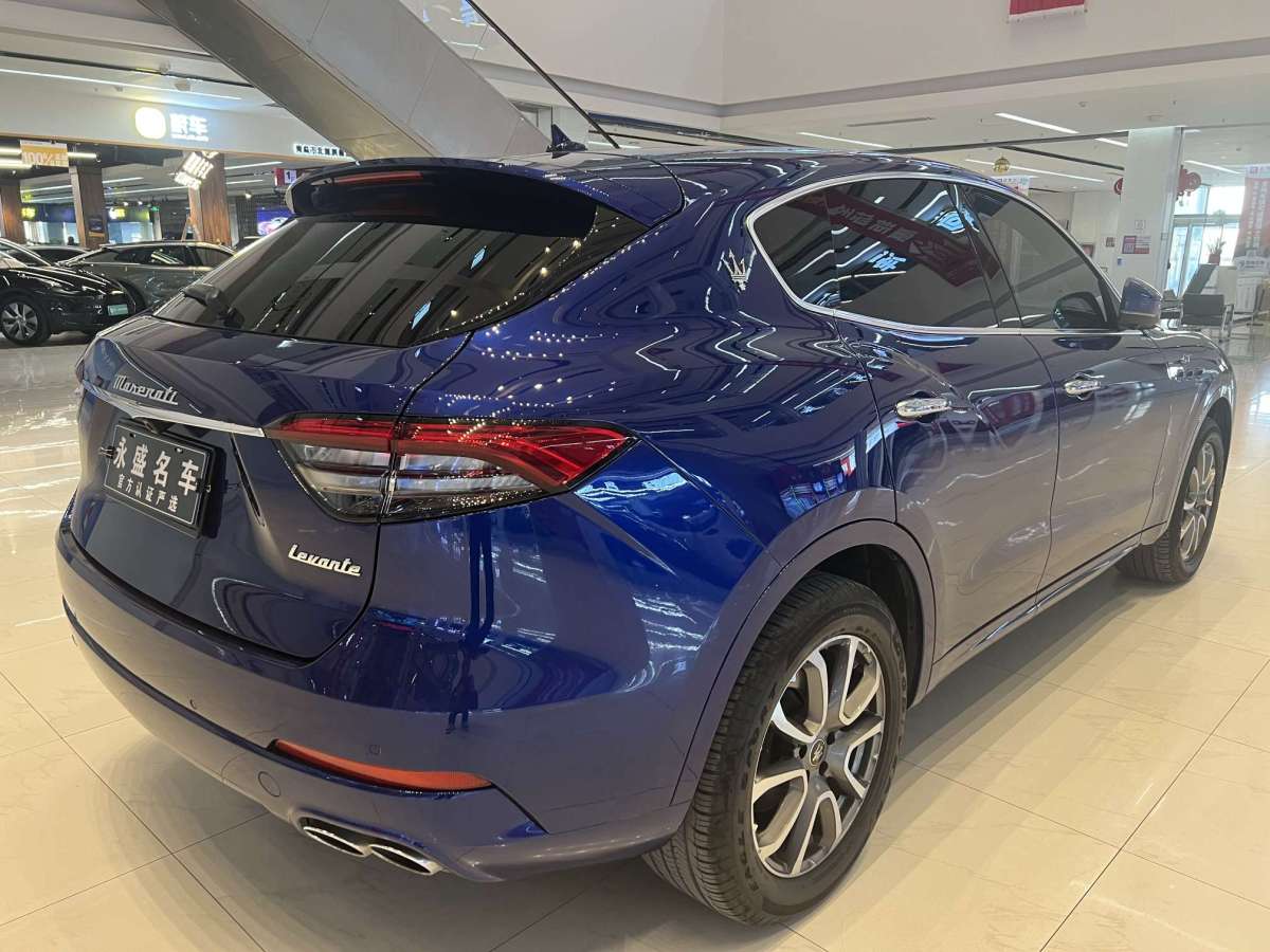 瑪莎拉蒂 Levante  2022款 2.0T GT鋒芒版圖片