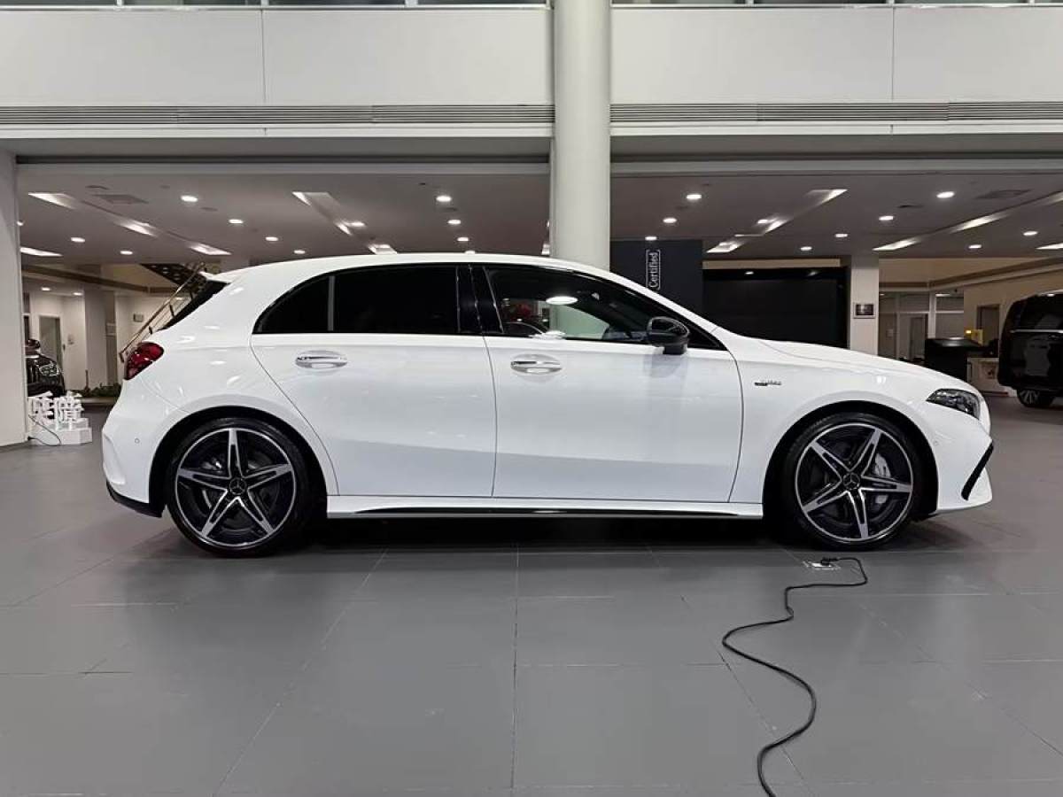 奔馳 奔馳A級AMG  2024款 改款 AMG A 35 4MATIC圖片