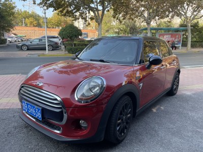 2016年11月 MINI MINI 1.5T COOPER 五門版圖片