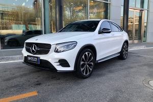 奔驰GLC 奔驰 改款 GLC 260 4MATIC 轿跑SUV