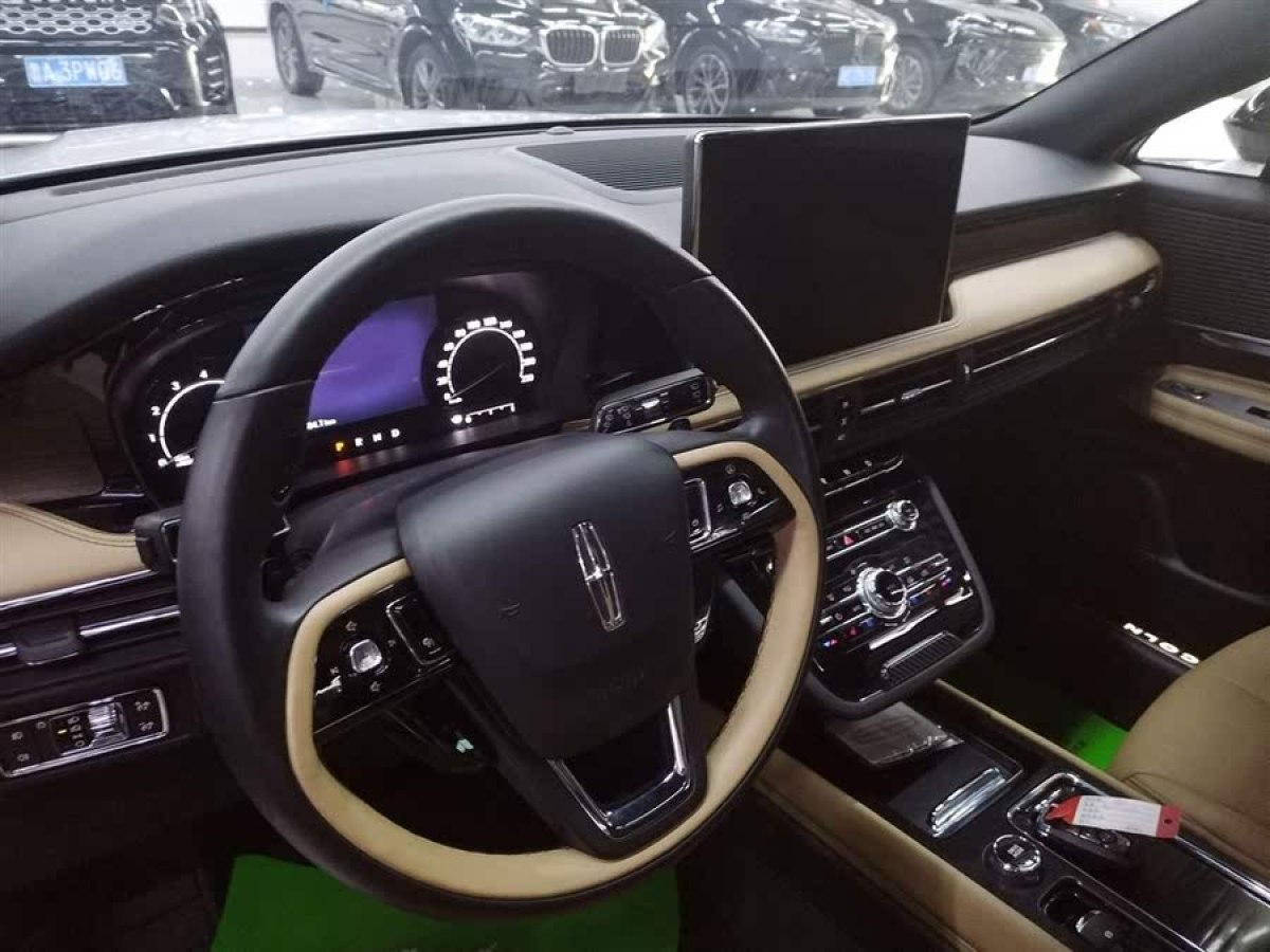 林肯 冒險(xiǎn)家  2021款 2.0T 兩驅(qū)尊雅版圖片
