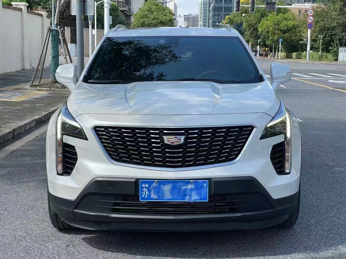 凯迪拉克 XT4  2022款 28T 两驱风尚型图片