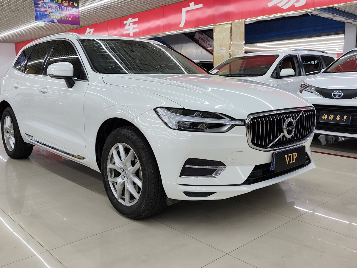 沃爾沃 XC60  2020款 T5 四驅(qū)智逸豪華版圖片