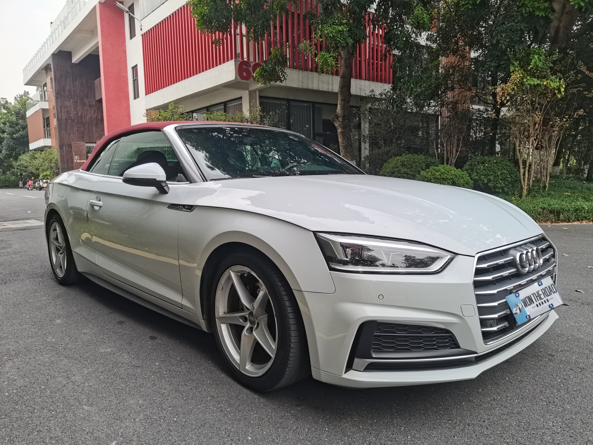 奧迪 奧迪A5  2019款 Cabriolet 40 TFSI 時(shí)尚型圖片