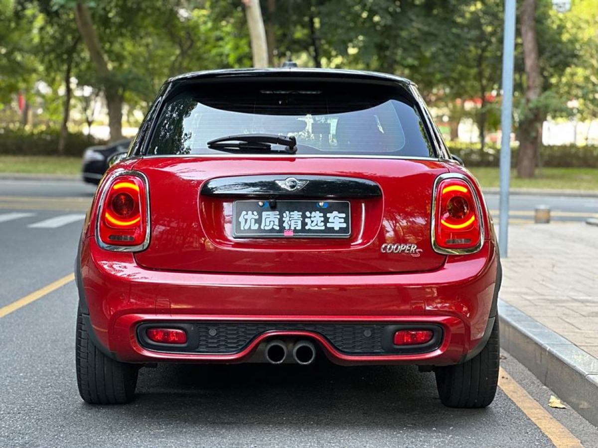 2015年12月MINI MINI  2015款 2.0T COOPER S 五門版