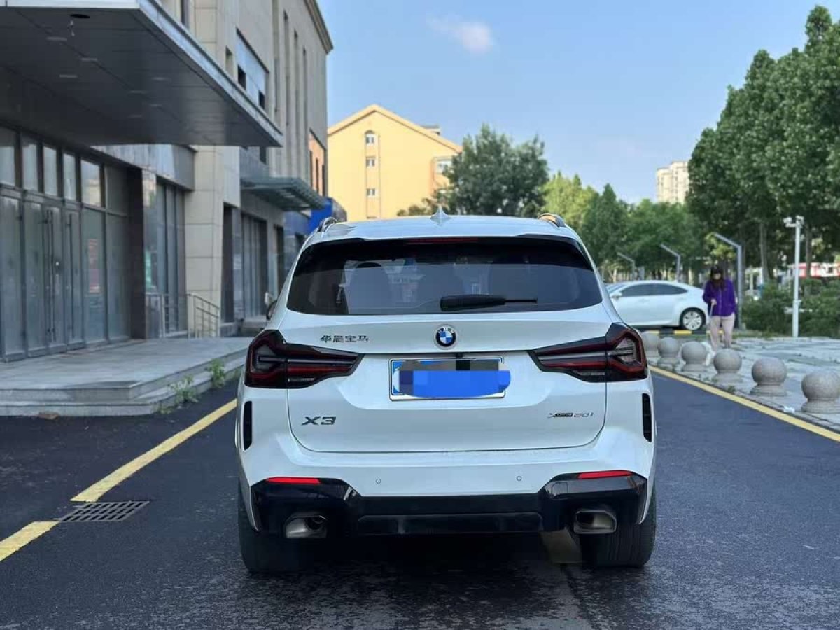 寶馬 寶馬X3  2023款 xDrive30i 領(lǐng)先型 M曜夜套裝圖片
