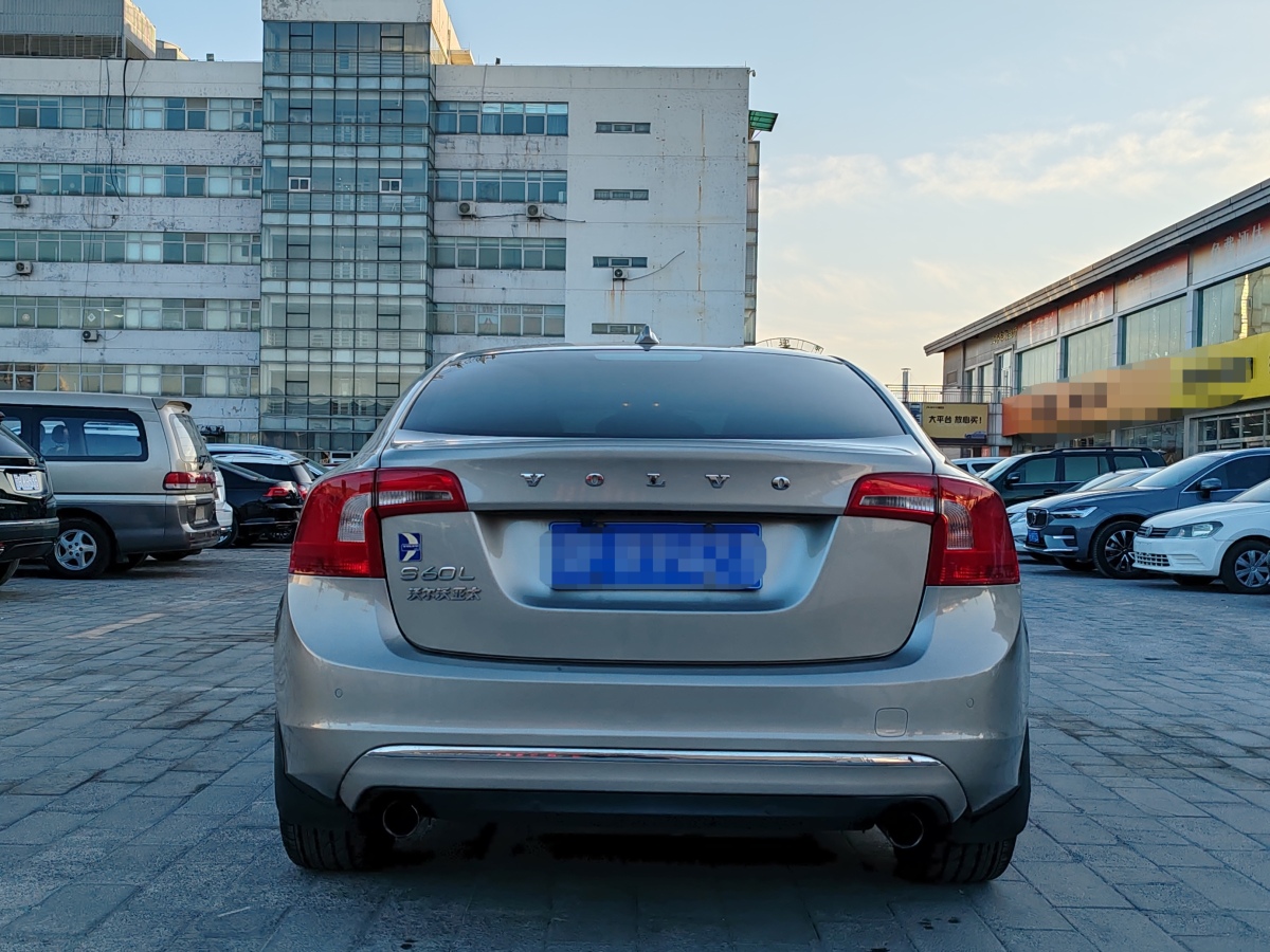 沃爾沃 S60  2015款 L 2.0T 智遠版圖片