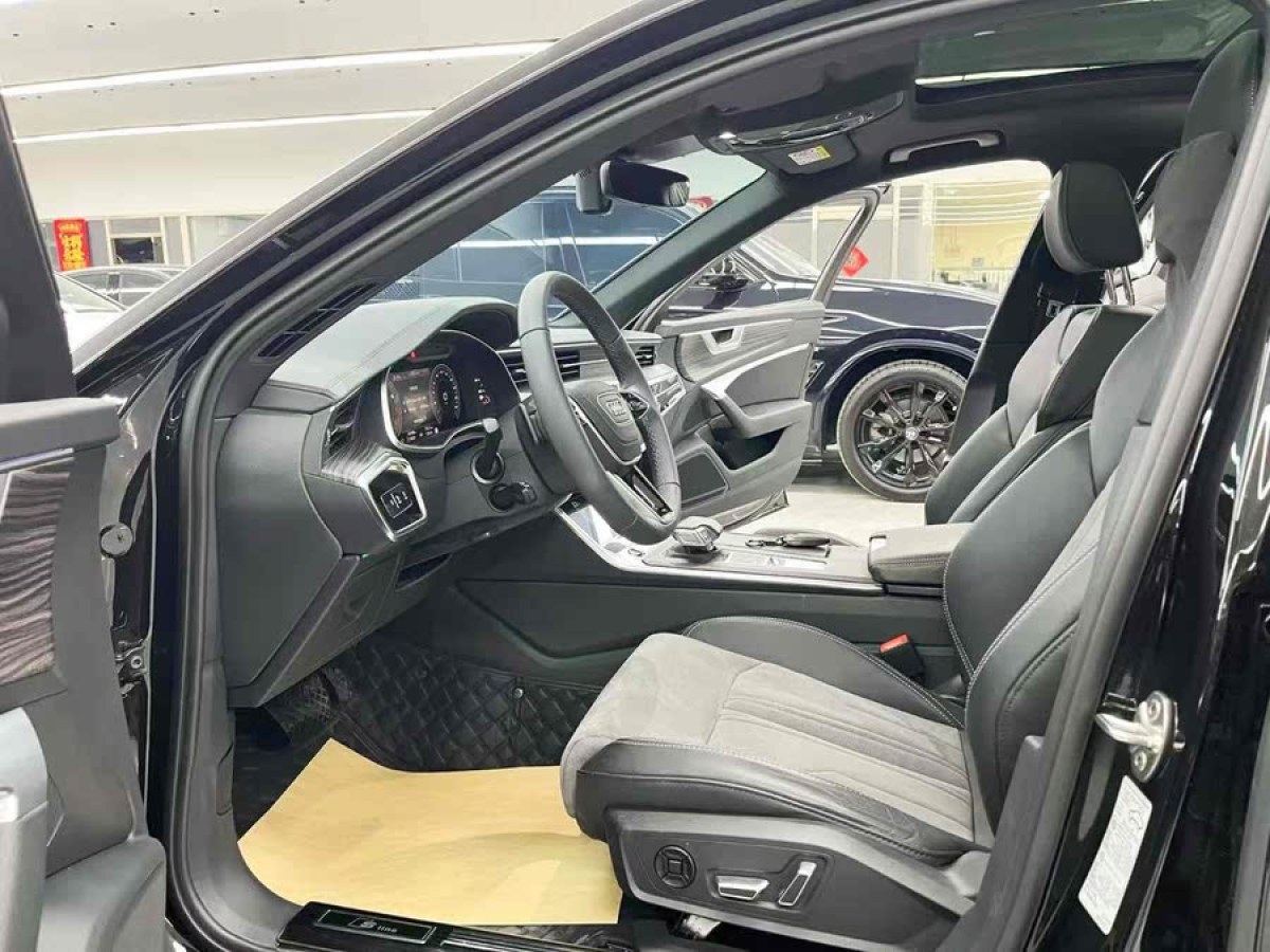 奧迪 奧迪A6L  2024款 45 TFSI 臻選動感型圖片