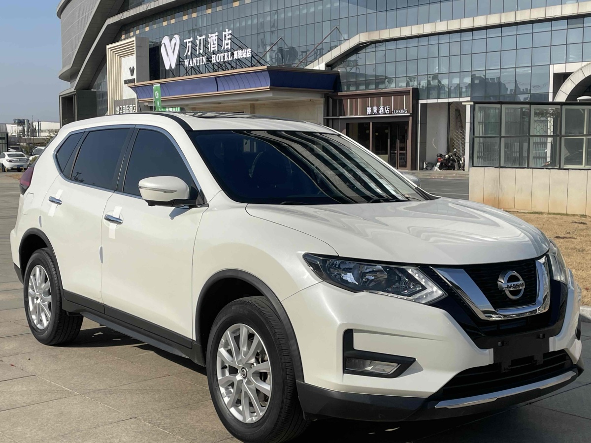 日產(chǎn) 奇駿  2019款 2.0L CVT智聯(lián)舒適版 2WD圖片