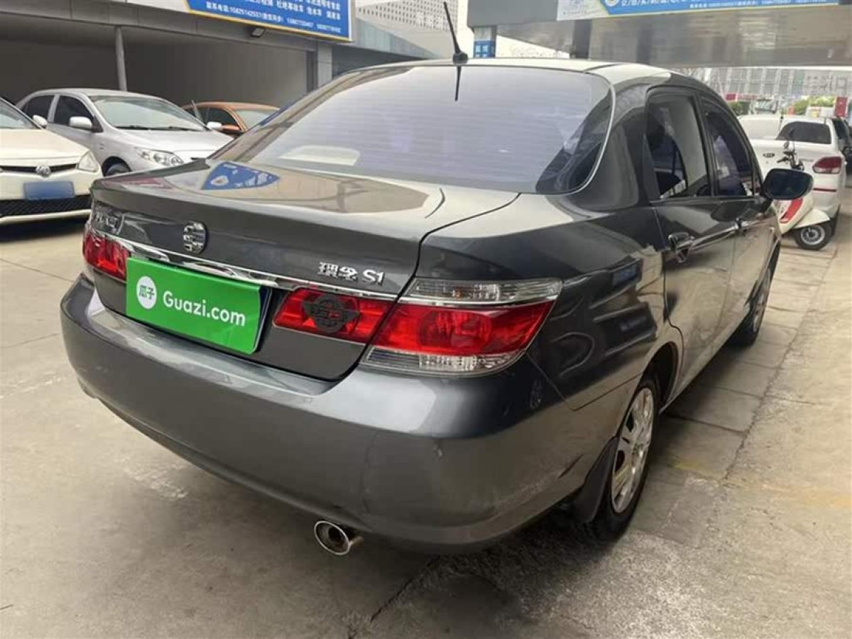 理念 S1  2012款 1.3L 自動(dòng)舒適版圖片
