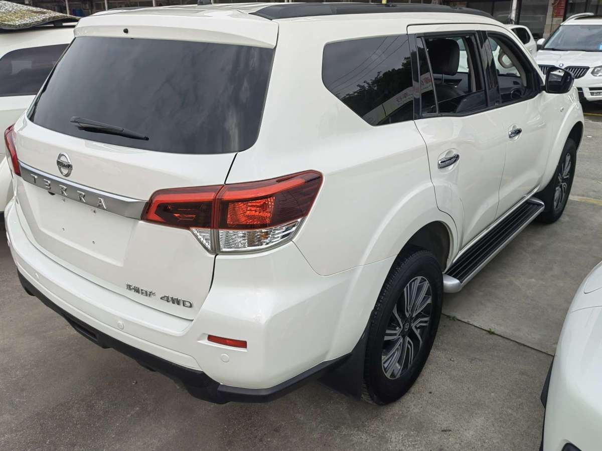 日產(chǎn) 途達(dá)  2020款 2.5L 自動四驅(qū)豪華版圖片
