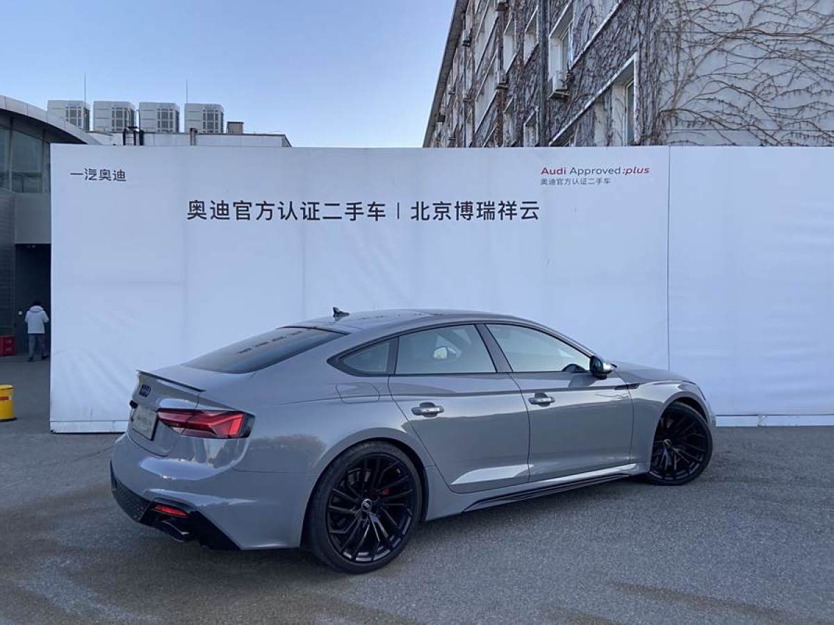 奧迪 奧迪RS 5  2021款 RS5 Sportback 黑曜版圖片