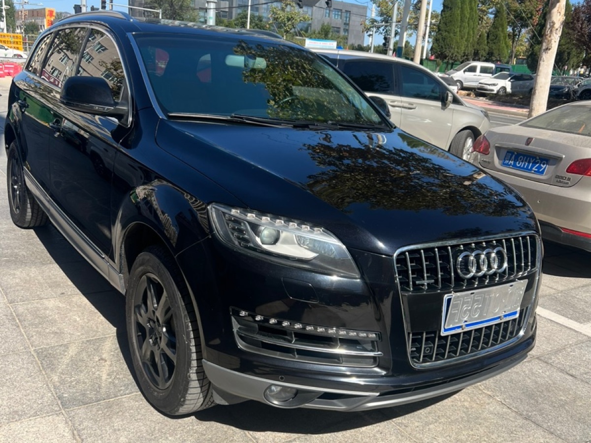 2015年9月奧迪 奧迪Q7  2015款 35 TFSI 進取型