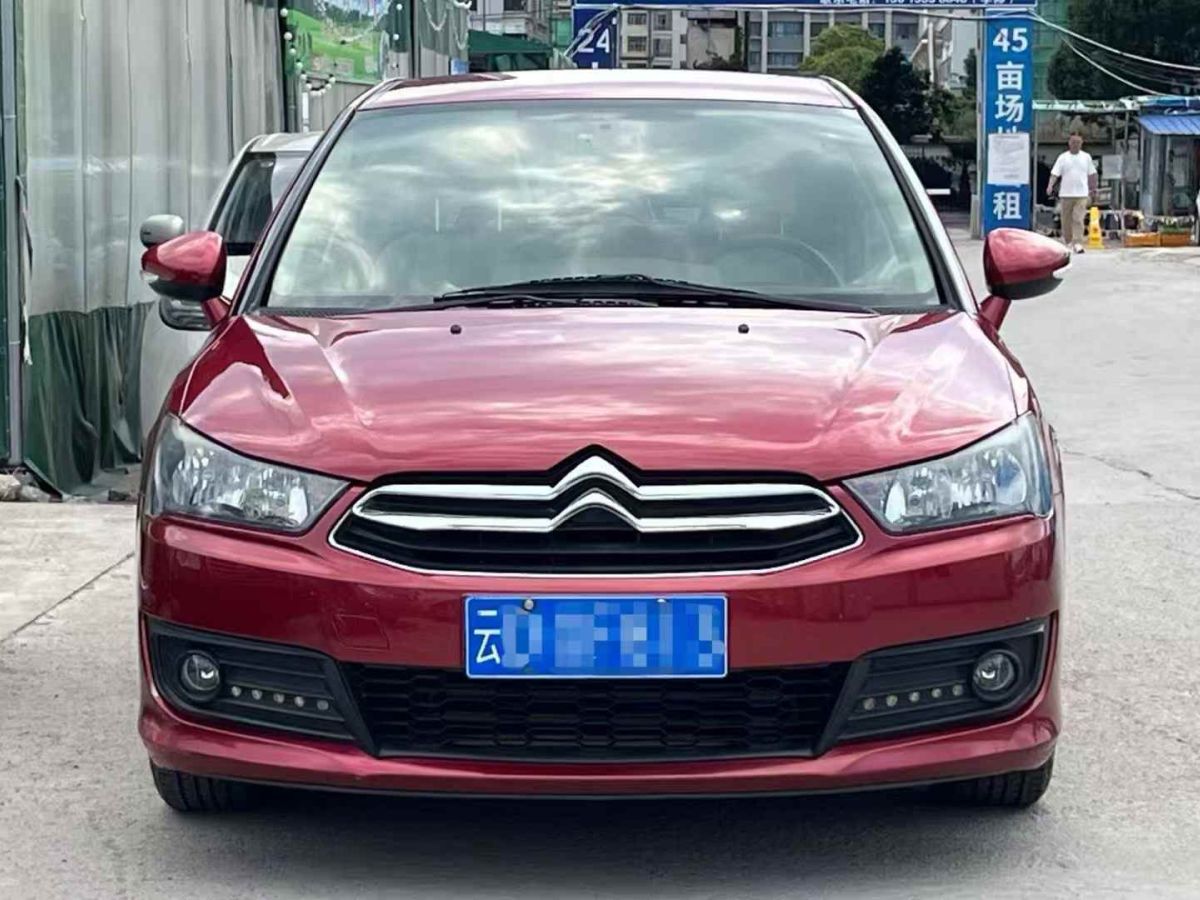 雪鐵龍 世嘉  2012款 三廂 1.6L 自動品享型圖片