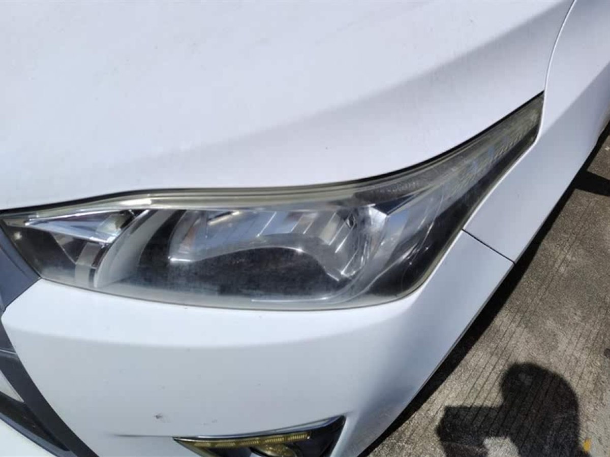 豐田 YARiS L 致炫  2015款 1.5E 自動(dòng)魅動(dòng)版圖片