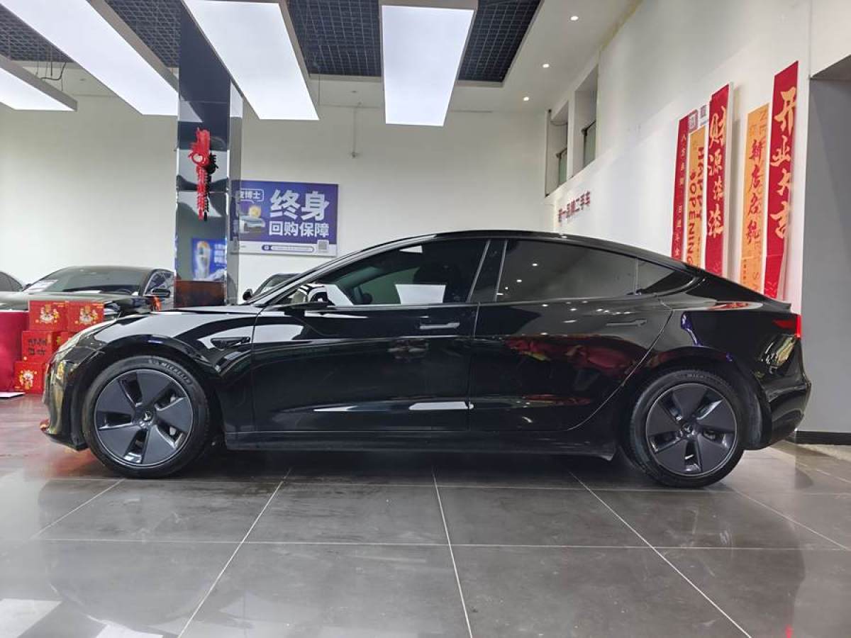 特斯拉 Model Y  2022款 改款 后輪驅(qū)動(dòng)版圖片