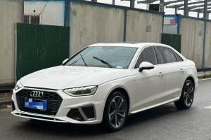 奧迪A4L 奧迪 40 TFSI 時(shí)尚動感型