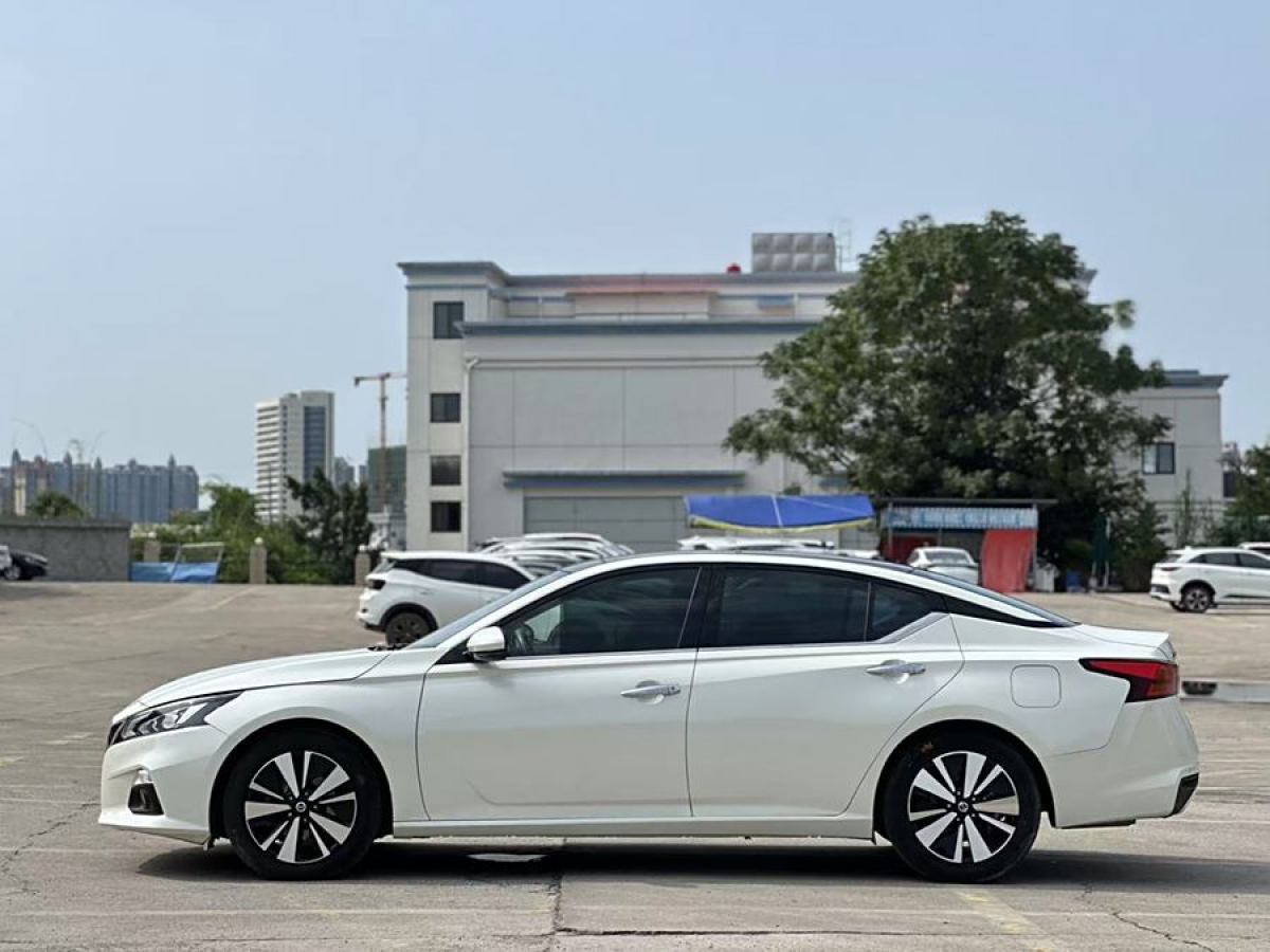 日產(chǎn) 天籟  2021款 2.0L XE 時(shí)尚版圖片