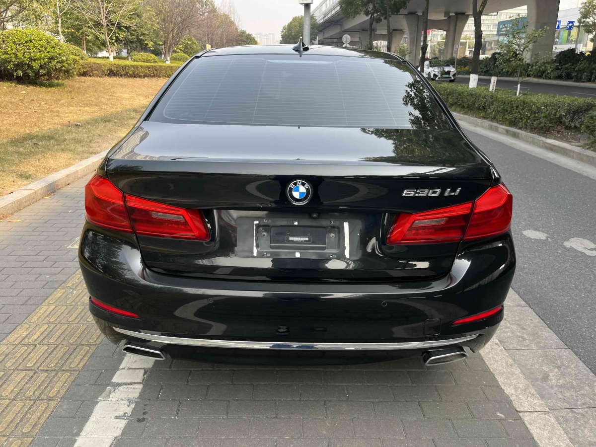 寶馬 寶馬5系  2023款 530Li xDrive 豪華套裝圖片