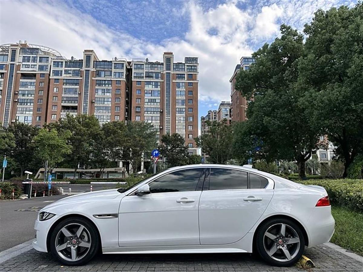 2017年3月捷豹 XE  2017款 2.0T 240PS R-Sport