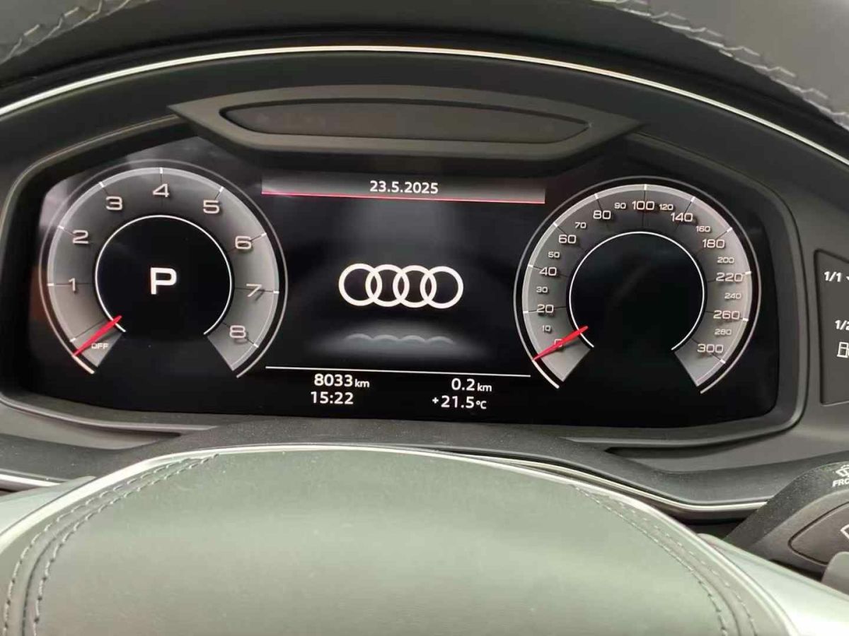 奧迪 奧迪A6L  2025款 40 TFSI 豪華動(dòng)感型圖片