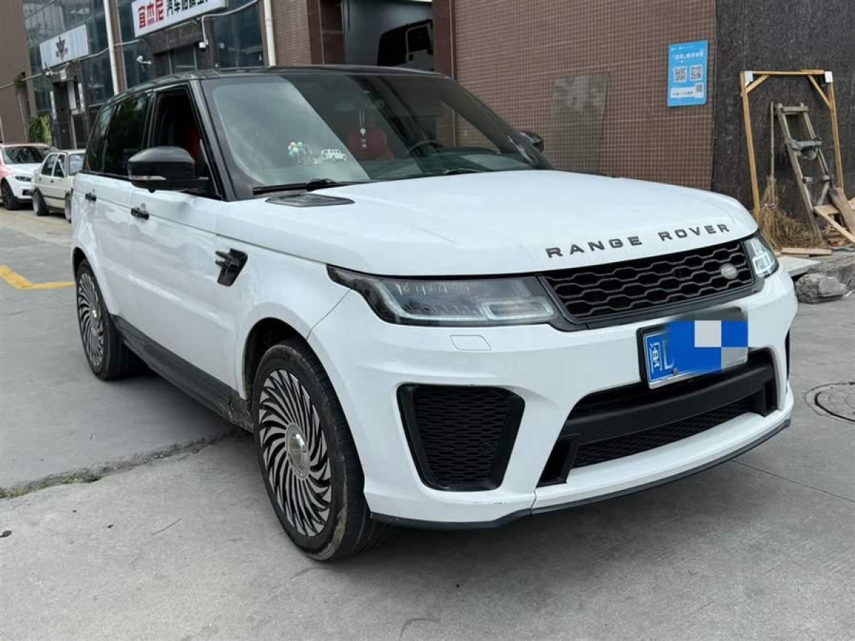 路虎 攬勝運(yùn)動版  2014款 3.0 V6 SC HSE DYNAMIC圖片