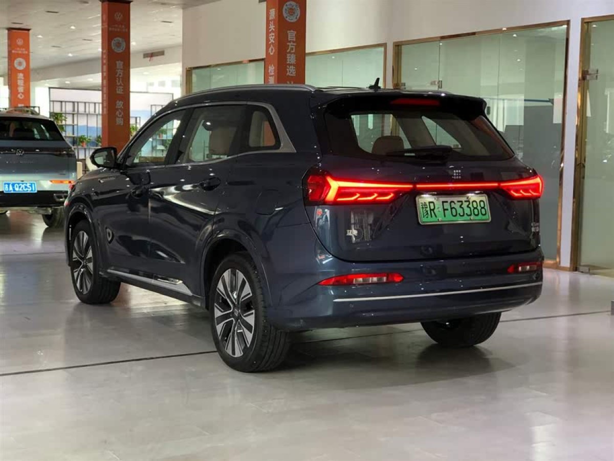 賽力斯 藍(lán)電E5 PLUS  2025款 165km 長(zhǎng)續(xù)航版PLUS 5座圖片
