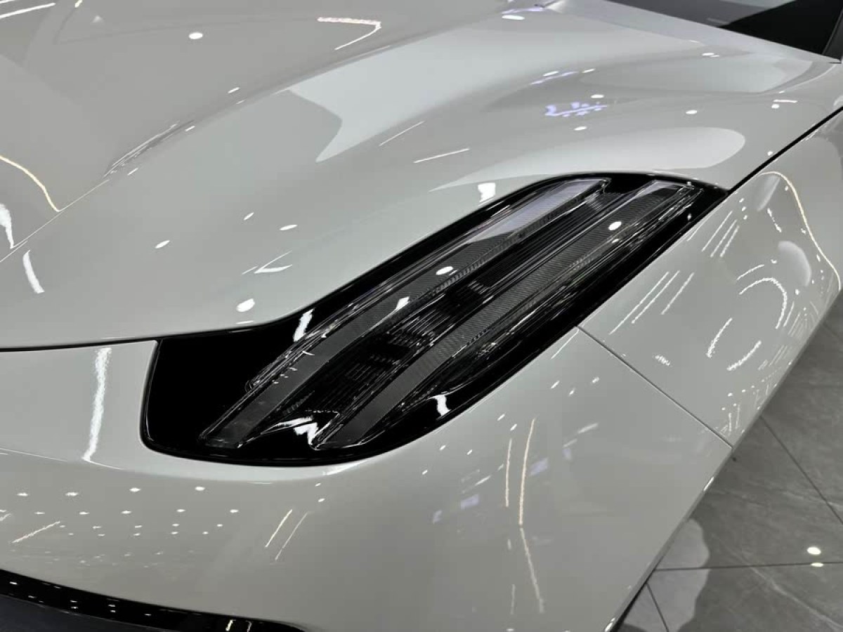 極氪 極氪001  2025款 WE版 100kWh 后驅(qū)圖片