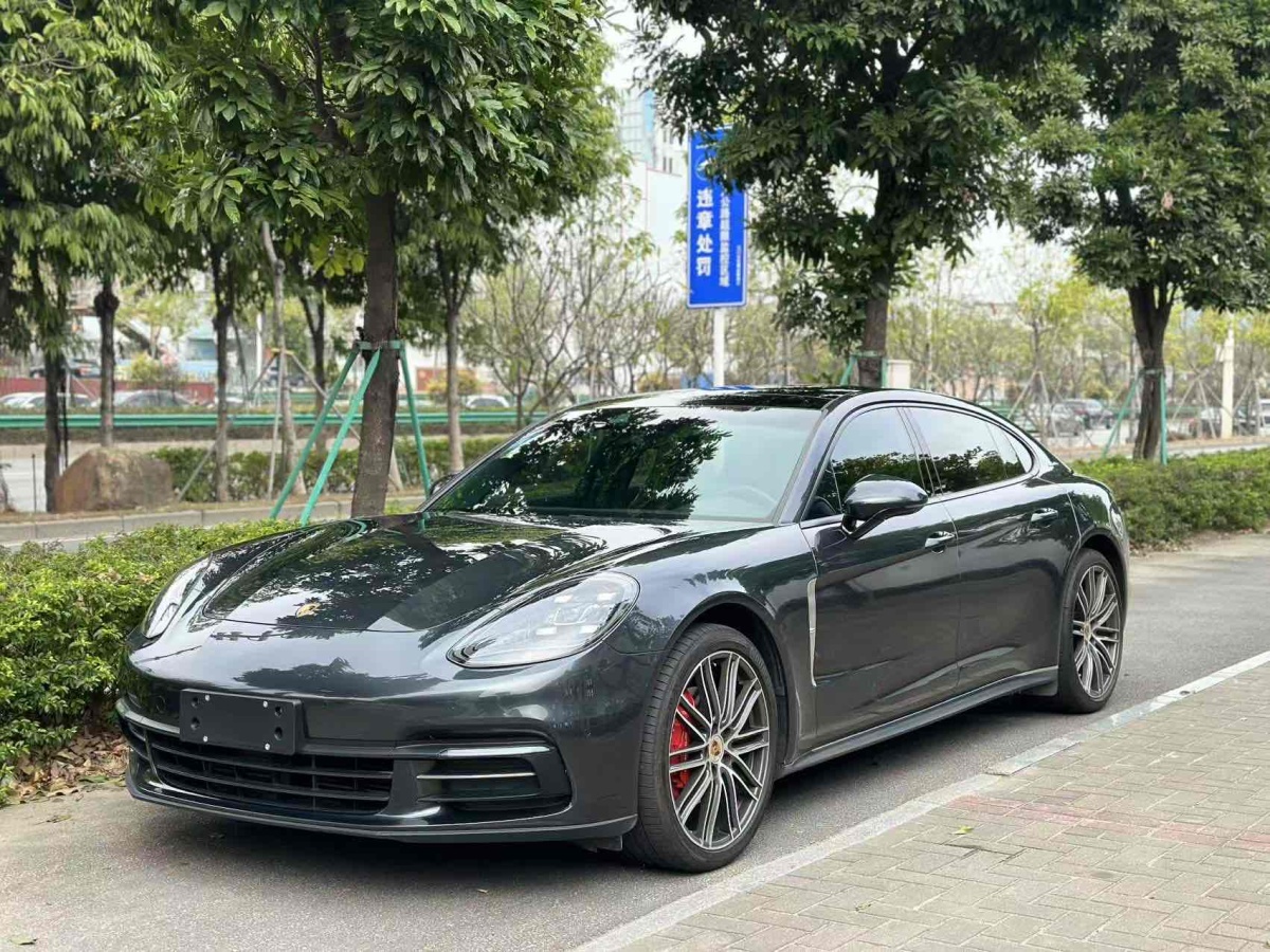 2018年3月保時捷 Panamera  2017款 Panamera 行政加長版 3.0T