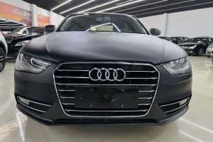 奥迪A4L 奥迪 35 TFSI 典藏版 自动标准型