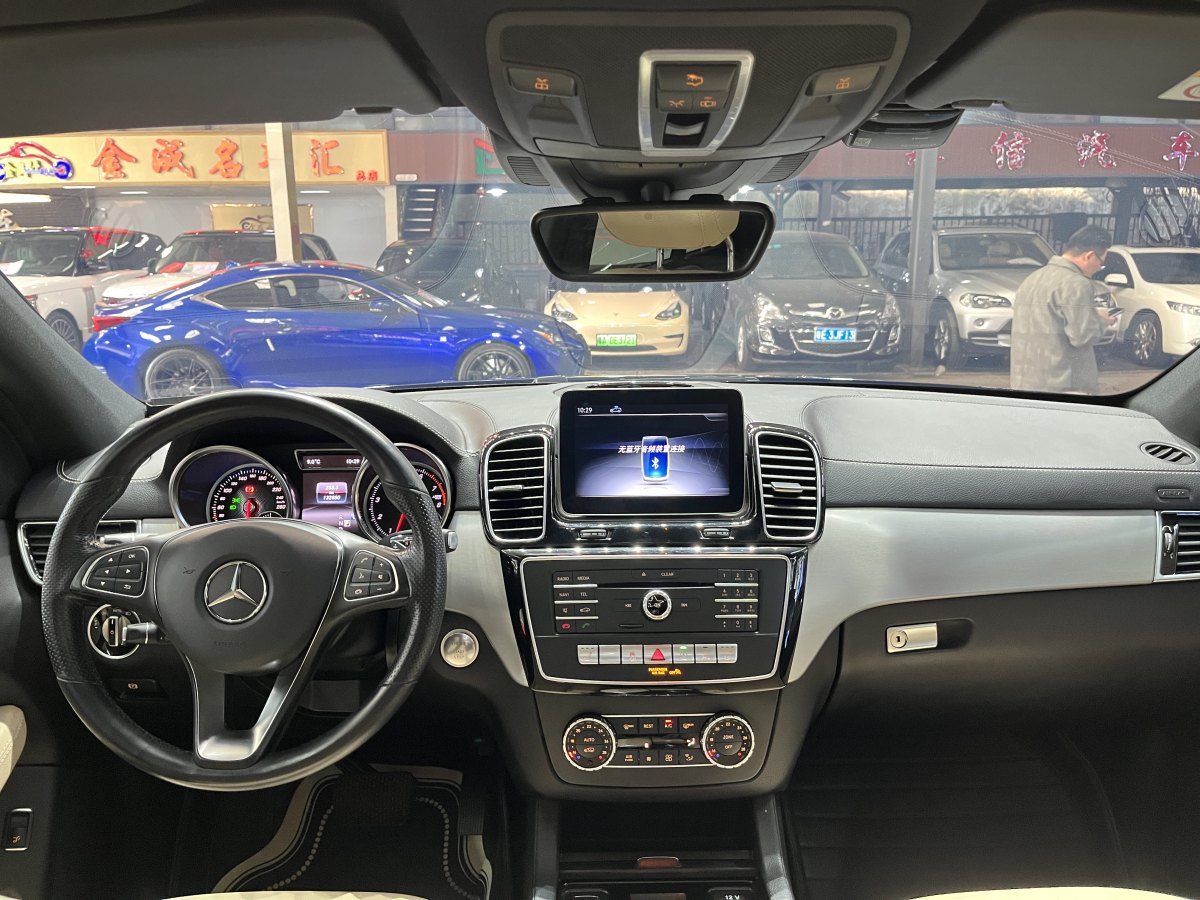 奔馳 奔馳GLE轎跑  2018款 GLE 400 4MATIC 轎跑SUV圖片