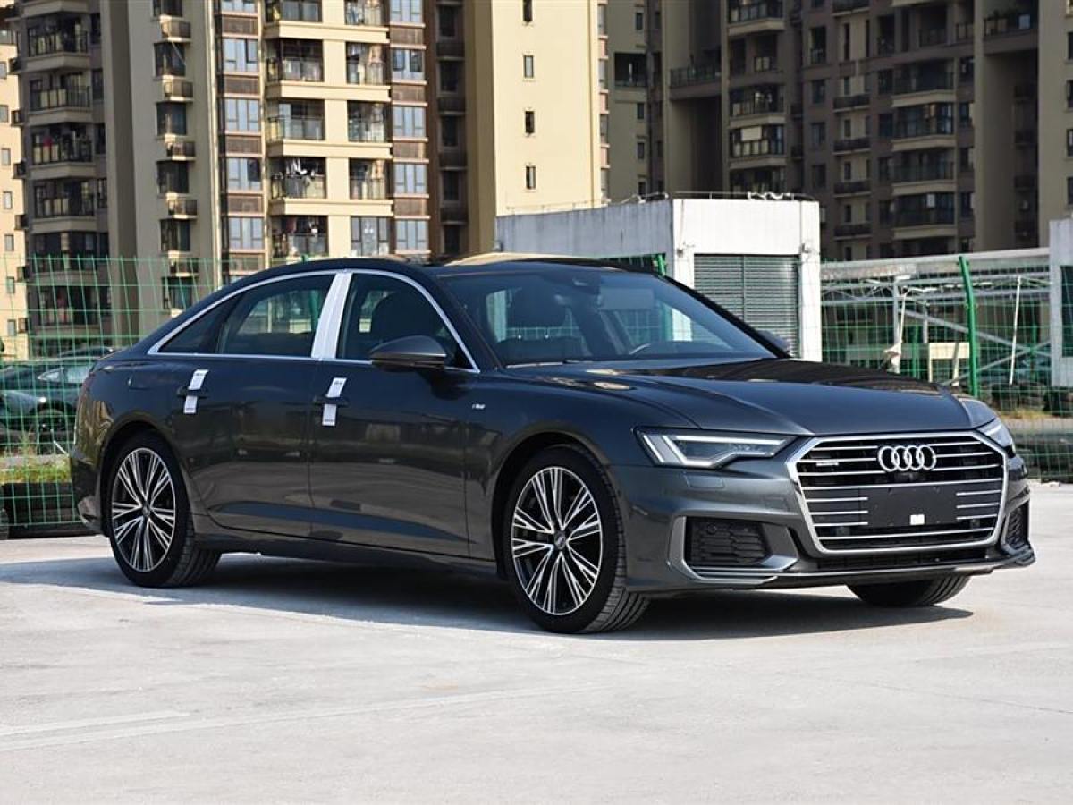 奧迪 奧迪A6L  2019款 45 TFSI quattro 臻選動(dòng)感型圖片