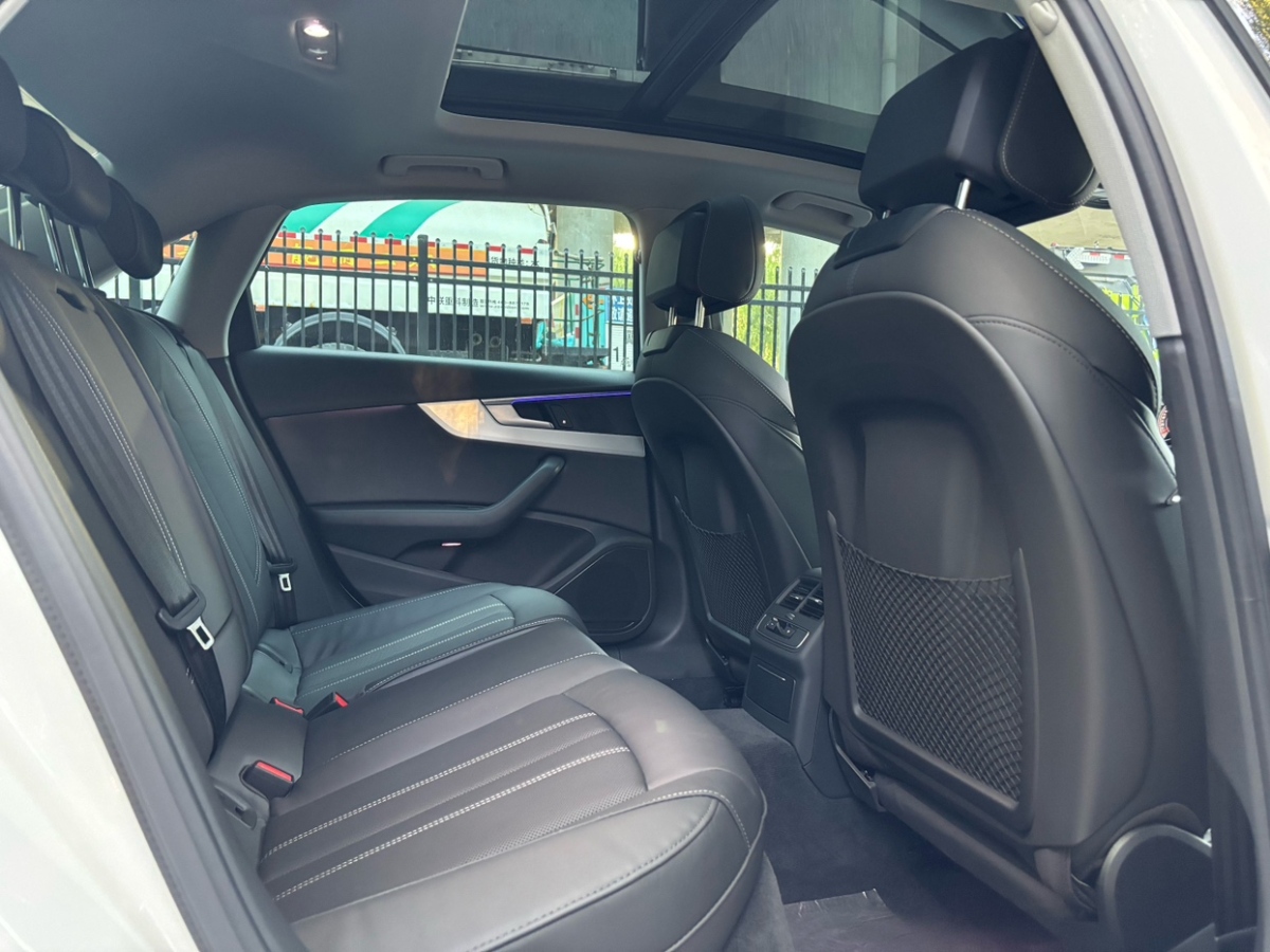 奧迪 奧迪A4L  2020款 40 TFSI 豪華動(dòng)感型圖片