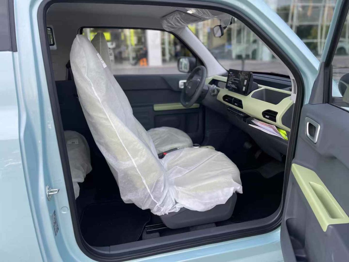 吉利 熊貓mini  2025款 210km 熊貓騎士圖片